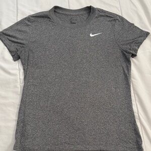 Nike Women's Heather Gray Short Sleeve Tee